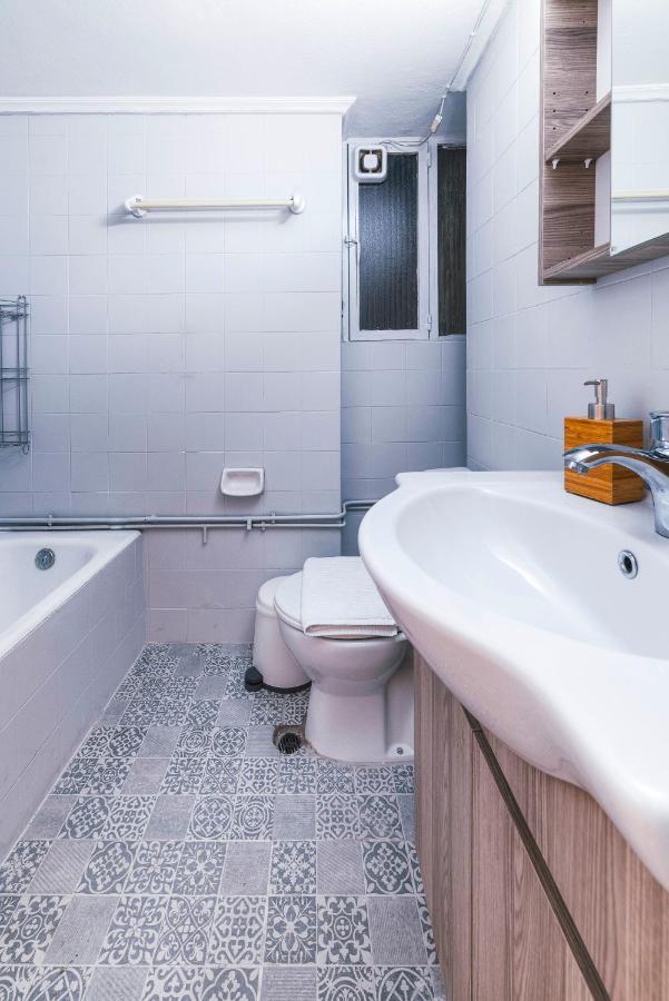 Urban Escape Next To Acropolis And Athens City Center Екстер'єр фото